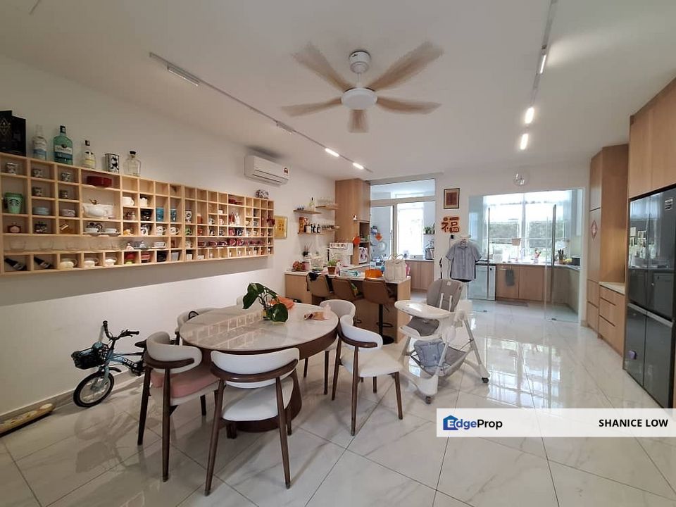 Seri Puteri Hills Town Villa Bandar Puteri Puchong with private lift for RENT, Selangor, Bandar Puteri Puchong