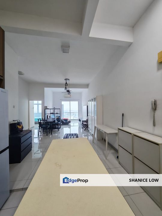 Skypod Residences Puchong Jaya 1033sf 3 bedrooms 2bathrooms 2 parking, Selangor, Puchong