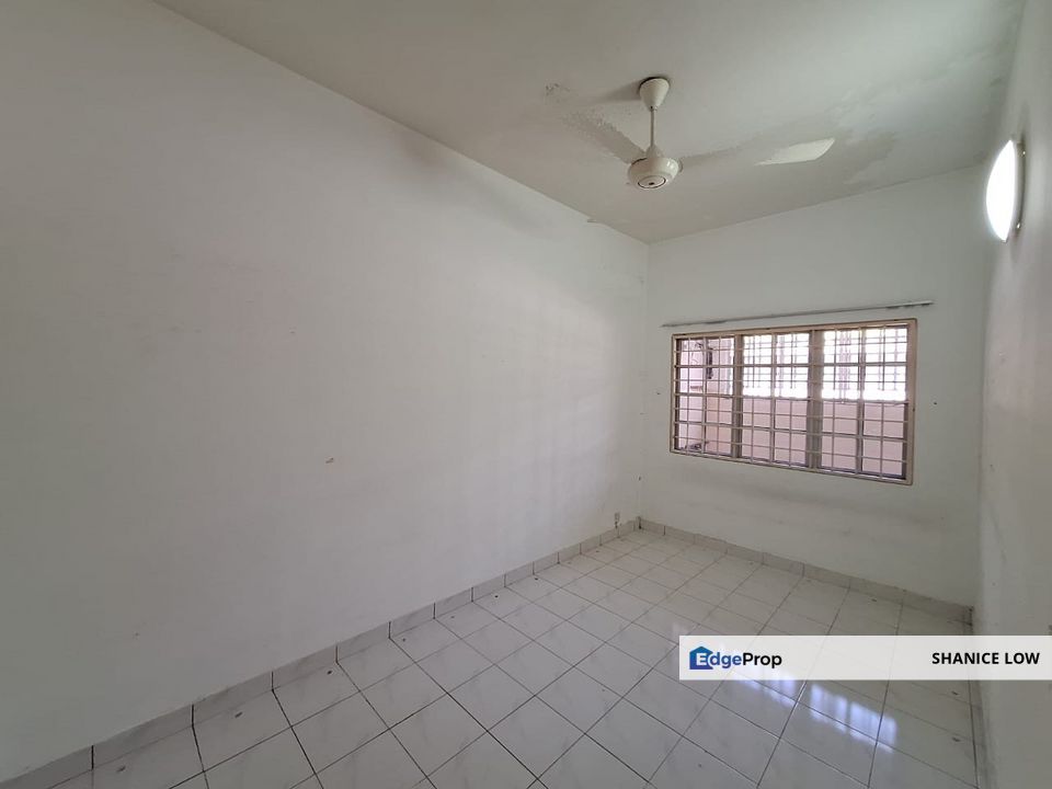 Bayan Hill Homes Bandar Puchong Jaya 2.5 storey link house 22x70 5 bedrooms 4 bathrooms, good condition for Sale, Selangor, Puchong
