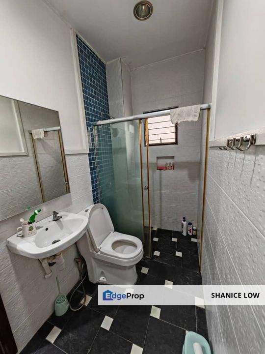 Taman Puchong Saujana 2 storey 22 x 75 4 bedrooms 3 bathrooms + attic floor fully reno and extended for Sale, Selangor, Puchong