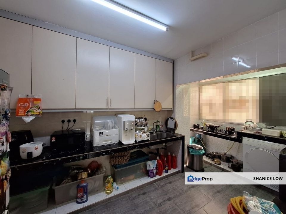 Sri Pinang Apt Jln Wawasan Bandar Puteri Puchong 850sf low floor for Sale, Selangor, Puchong