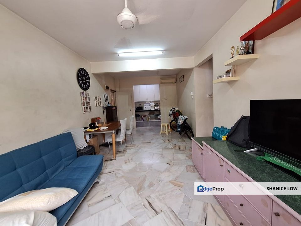 Sri Pinang Apt Jln Wawasan Bandar Puteri Puchong 850sf low floor for Sale, Selangor, Puchong