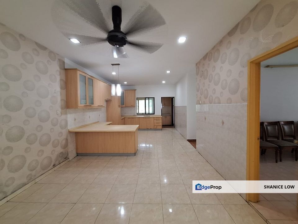 Bandar Bukit Puchong 2 Puchong 2 storey Semi-d 3400sf 5+1 bedrooms fully extended and renovated for Sale, Selangor, Puchong