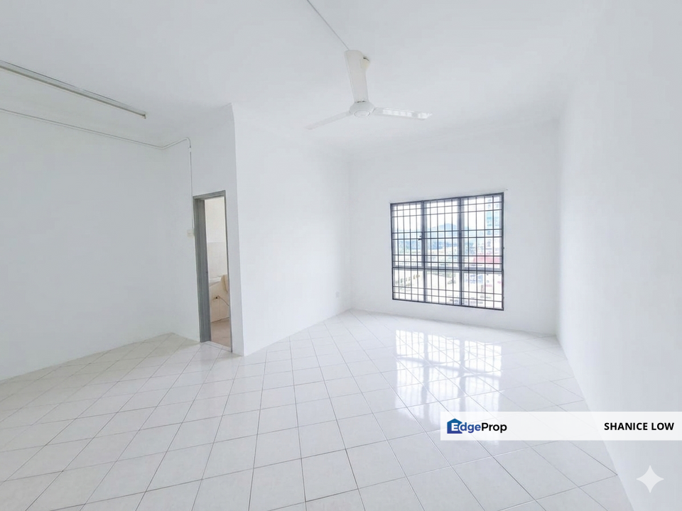 Bayu Puteri Apt Tropicana PJ  1700sf 5rooms 3baths 4parking for Sale, Selangor, Tropicana