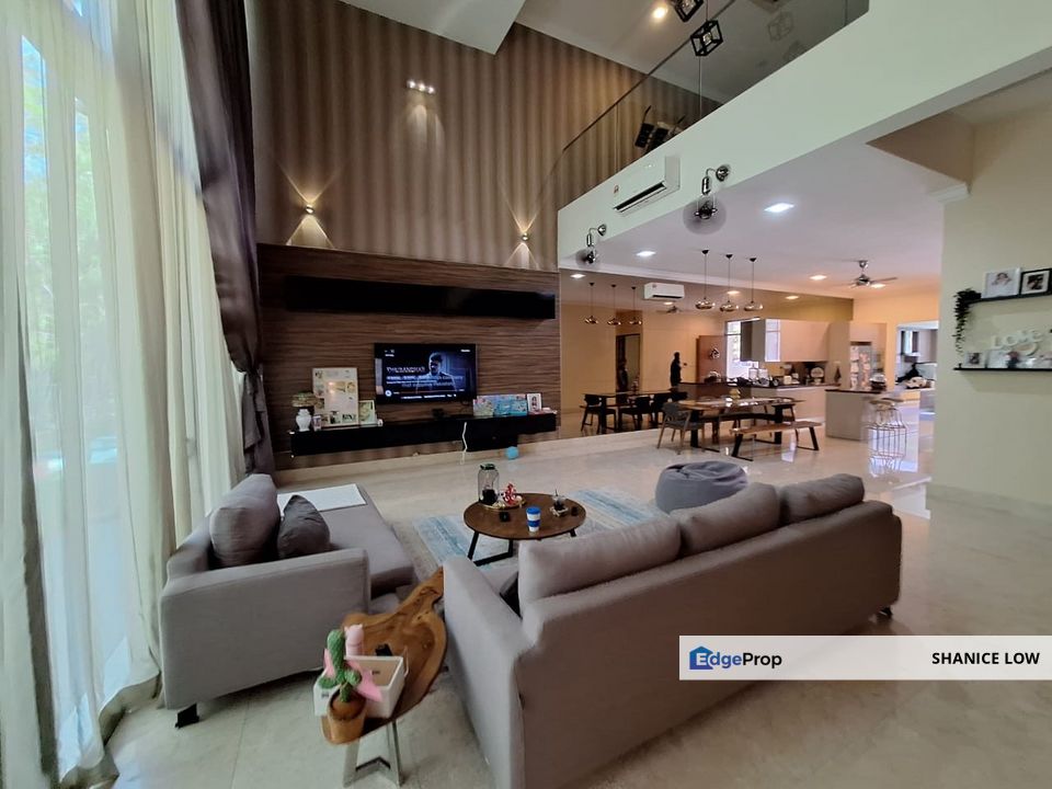 Reflexion Pool Villa Puchong South 3 storey superlink fully furnished for Rent, Selangor, Puchong