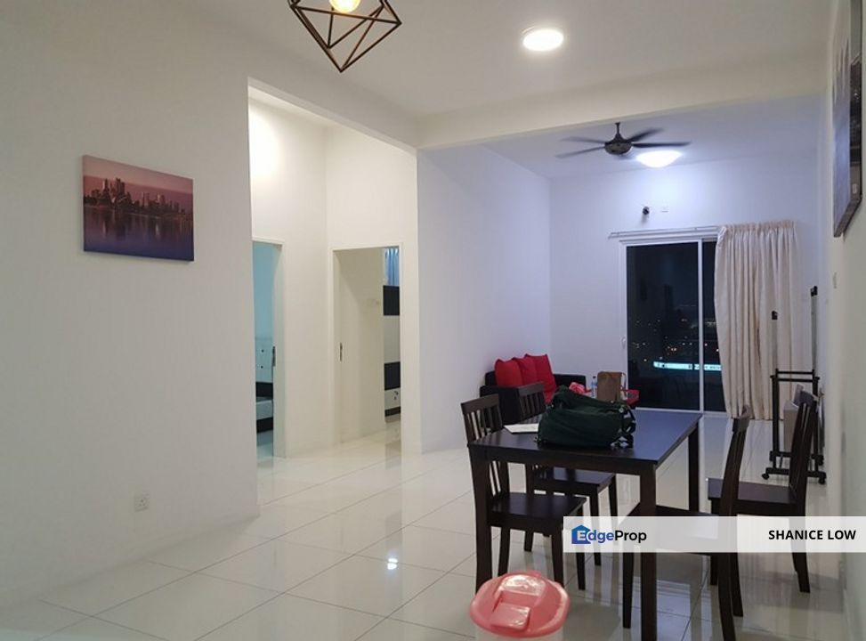 Skypod Residences Puchong Jaya 1248sf 3 bedrooms 3bathrooms 3 parking for Sale, Selangor, Puchong