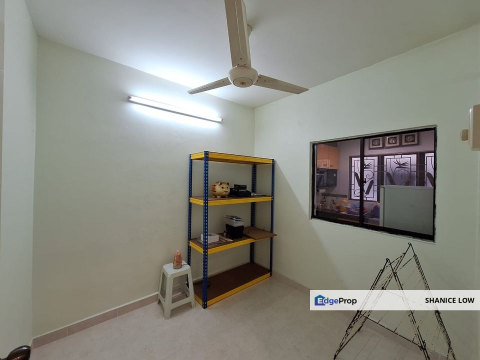 Taman Puchong Hartamas Kim Crest PH 1 2.5 storey fully extended and renovated for Sale, Selangor, Puchong