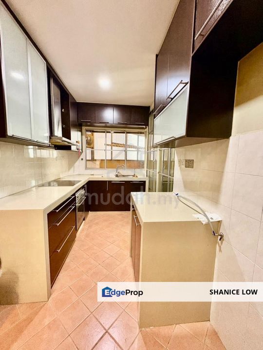 La Vista Condo Jalan Tempua Puchong Jaya 4 bedrooms 3 bathrooms 2 parking for Sale, Selangor, Puchong