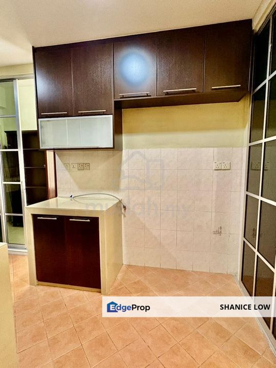 La Vista Condo Jalan Tempua Puchong Jaya 4 bedrooms 3 bathrooms 2 parking for Sale, Selangor, Puchong