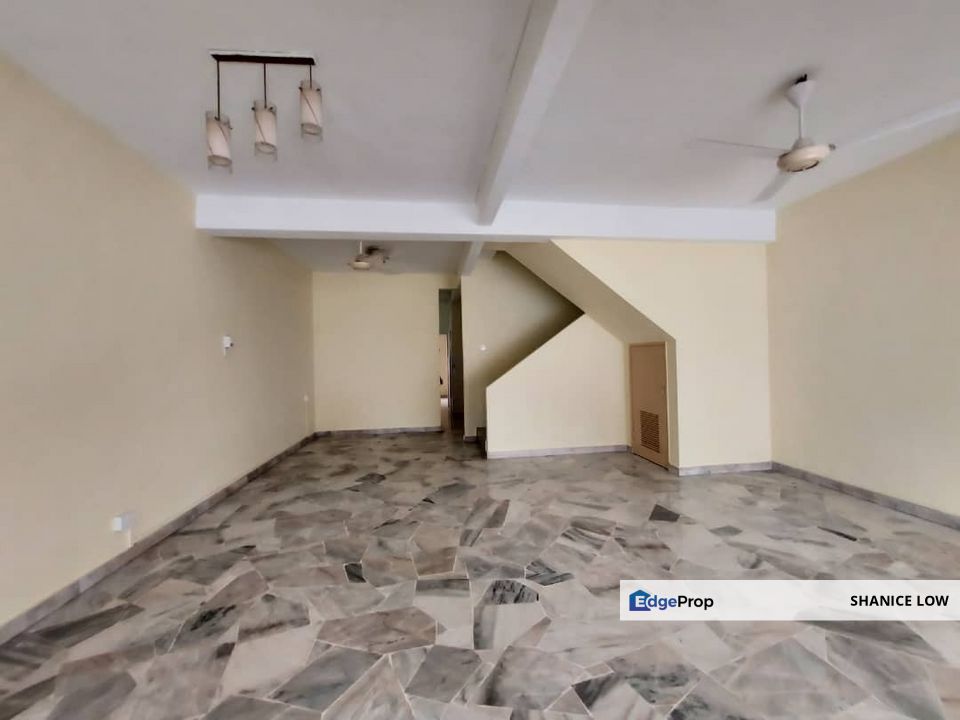 Bandar Puchong Jaya 2 sty 20x75 4rooms 3baths kitchen and 2 bedrooms fully extended for Sale, Selangor, Puchong