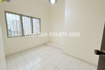 Puteri 9 Semi-D 2.5 Storey (50x129)