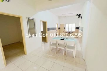 Town Villa, Taman Tasik Puchong