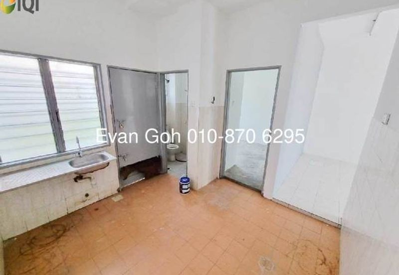 Taman Saujana Puchong