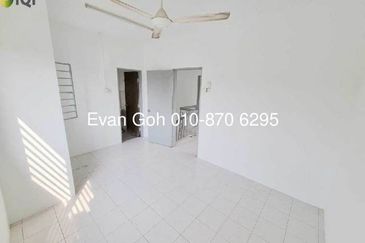 Taman Saujana Puchong