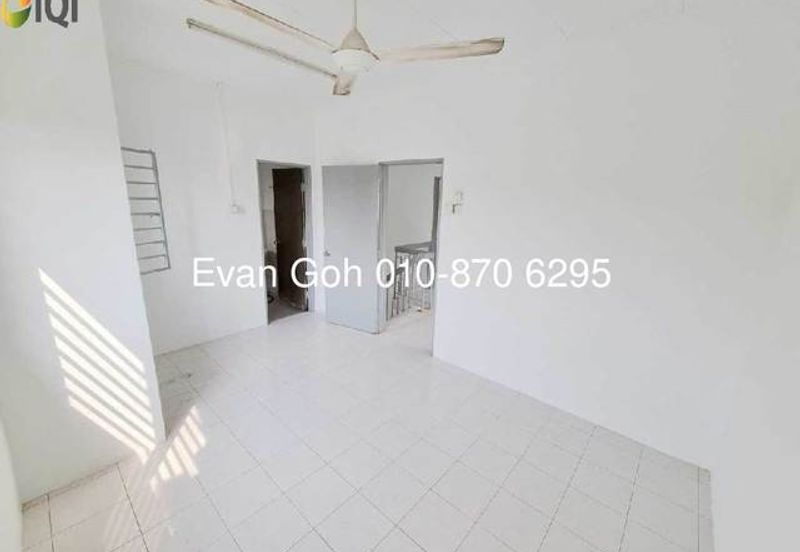 Taman Saujana Puchong