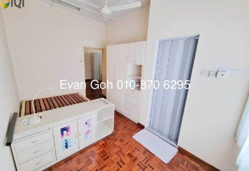 Happy Garden (Taman Gembira)