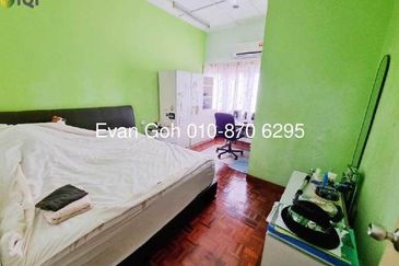 Happy Garden (Taman Gembira)