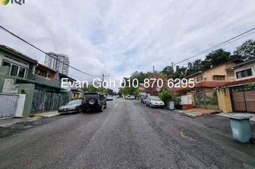 Happy Garden (Taman Gembira)