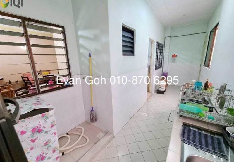 Happy Garden (Taman Gembira)