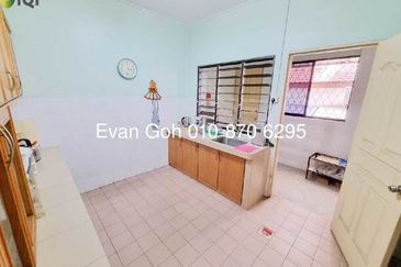 Happy Garden (Taman Gembira)