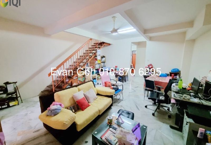 Taman Saujana Puchong