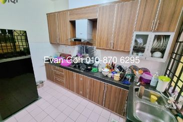 Taman Saujana Puchong