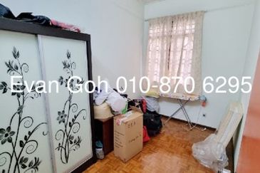 Taman Saujana Puchong