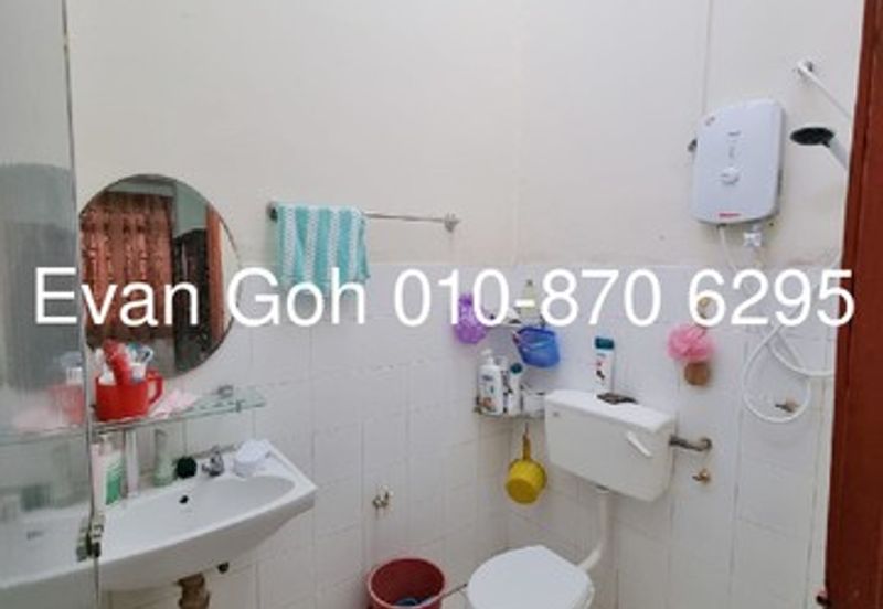 Taman Saujana Puchong