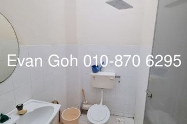 Taman Saujana Puchong