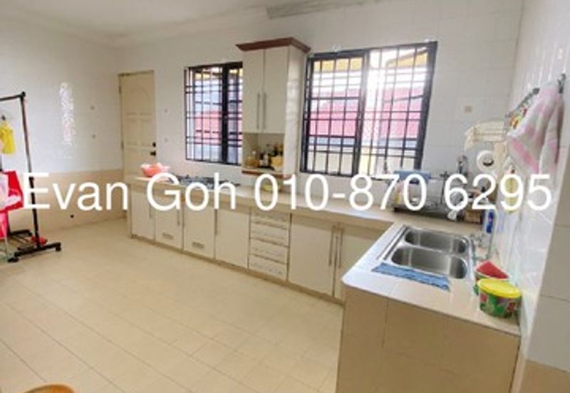 Happy Garden (Taman Gembira)