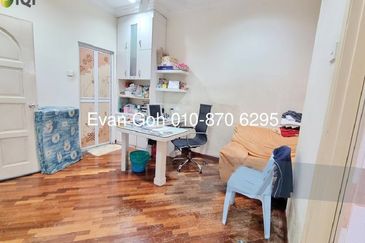 Happy Garden (Taman Gembira)