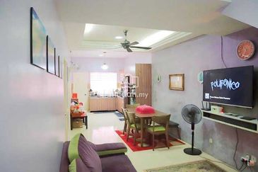 Town Villa, Taman Tasik Puchong