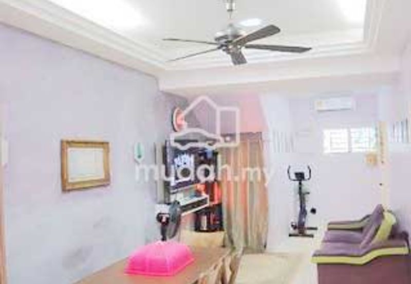 Town Villa, Taman Tasik Puchong