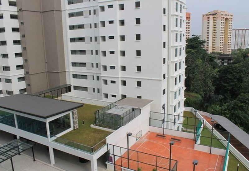 Papillon Desahill Condominium