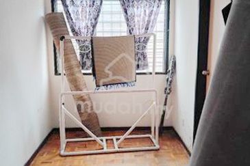 Taman Saujana Puchong