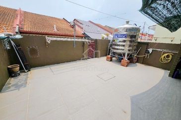 Taman Saujana Puchong