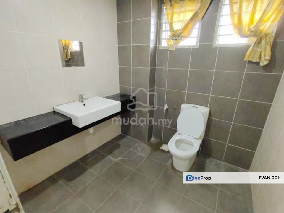 Amanria Residence, Puchong Utama (Endlot), Selangor, Puchong