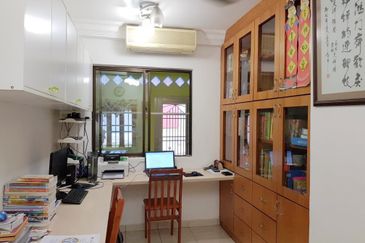 Taman Saujana Puchong