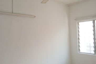 Taman Saujana Puchong