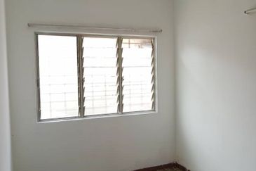 Taman Saujana Puchong