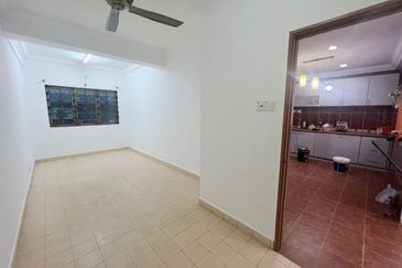 Taman Saujana Puchong