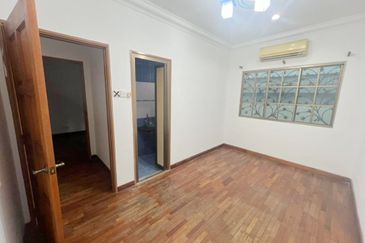 Taman Saujana Puchong