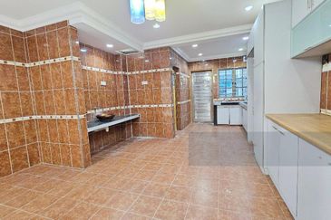 Taman Saujana Puchong