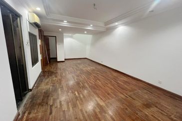 Taman Saujana Puchong