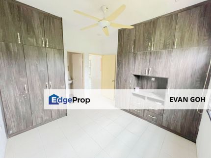 End Lot Upper Floor Townhouse Lake View, Puchong, Selangor, Puchong