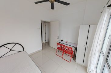 Hijauan Puteri Condominiums