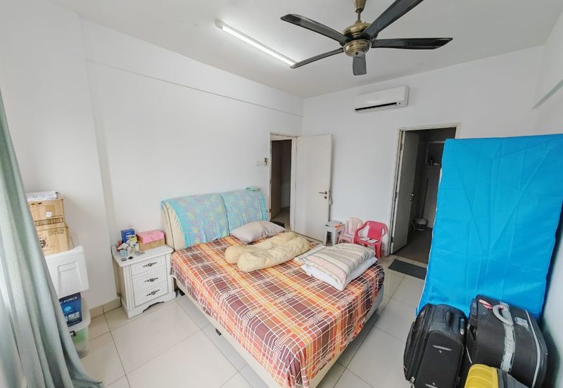 Hijauan Puteri Condominiums