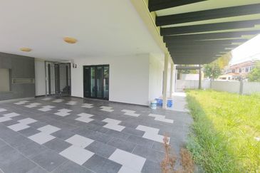 Taman Saujana Puchong