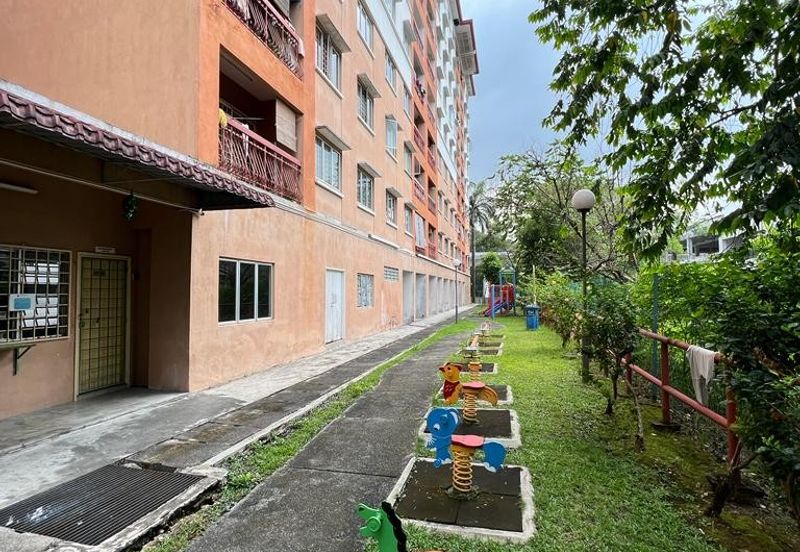 D Cahaya Apartment, Bandar Puchong Jaya