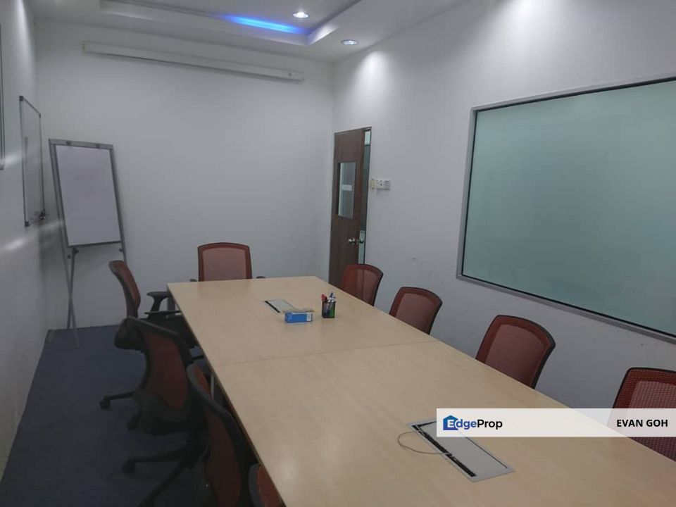 BP Newtown BP7, Bukit Puchong, Selangor, Puchong